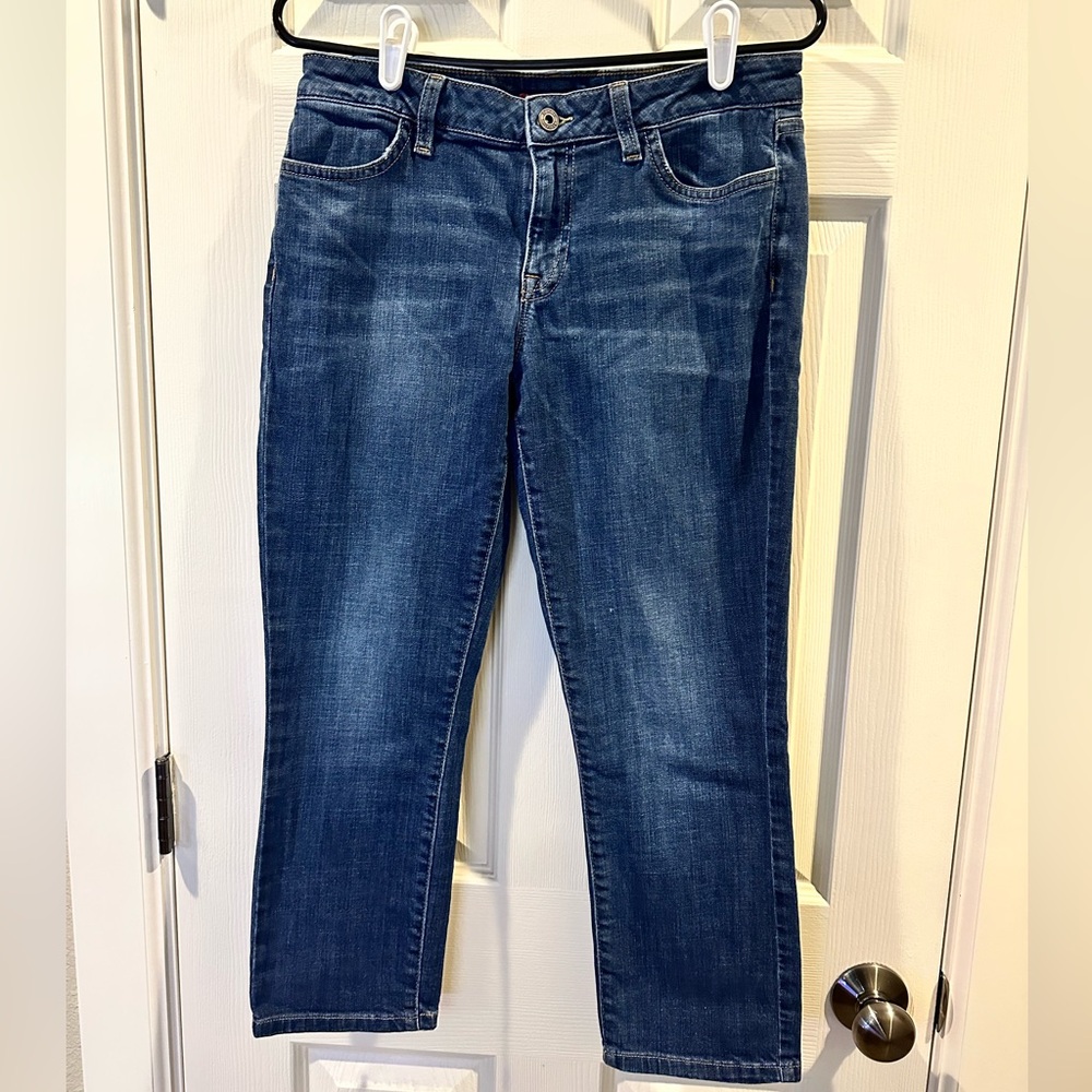 Tommy Hilfiger Women’s Crop Jeans Size 6 - 24” Inseam